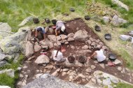 Restes de mur 4000 anys al Portarró, al Parc Nacional d'Aigüestortes.