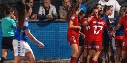L’Europa celebrant el gol de la classificació. - PAU PASCUAL PRAT