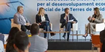 Saltó, Iglesias, Crespín i Sala, en el debat conduït per Mariví Chacón. - PAU PASCUAL PRAT