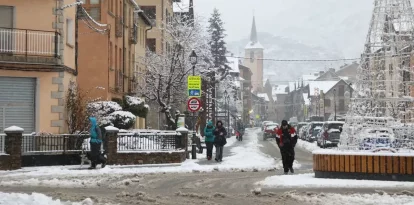 Esterri va registrar una bona nevada al matí. - EDGAR ALDANA
