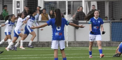 Evelyn i Ransanz es lamenten després del gol d’Altamira en l’arrancada de la segona meitat. - SANTI IGLESIAS