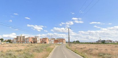 L'entrada al barri del Secà de Sant Pere pel Camí de Marimunt.