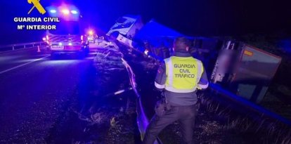 Imatge d’arxiu d’un accident a Osca atès per la Guàrdia Civil. - GUÀRDIA CIVIL