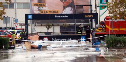 L’accés al pàrquing del centre comercial Bonaire, a Aldaia.