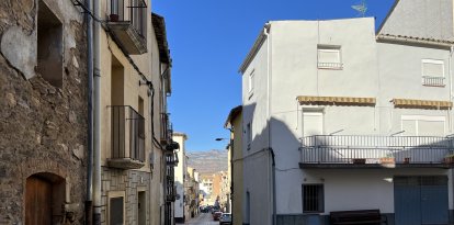 Un dels carrers de Tremp on s'ha documentat que hi havia algun prostíbul durant la construcció de les hidroelèctriques.