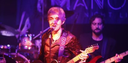 Ramoncín, en un concert a la sala Manolita de Lleida, el 2023.
