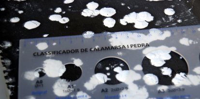 Un granímetre i un classificador de calamarsa i pedra.