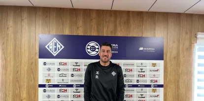 Rubén López, ahir en la primera roda de premsa després de tornar. - M. P. P.