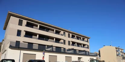 Un dels sis edificis represos a Balaguer després d’una llarga paràlisi, al carrer Francesc Macià. - AMADO FORROLLA