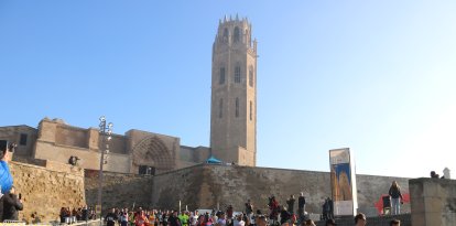 Participants de la cursa a la Seu Vella.