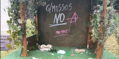 Es van trobar pintades al pessebre. - EDGAR ALDANA