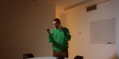 El cantant lleidatà Yung Rajola opta a la banda sonora de la Volta amb ‘Addicte a la serotonina’.