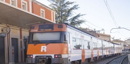 Un tren aturat a Tàrrega aquest divendres.
