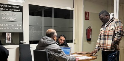 Atenció de temporers entre campanyes de la fruita a Ponent per part de Càritas
