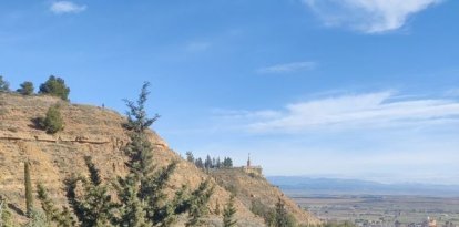Un participant, durant l’ascensió al Sagrat Cor d’Alguaire.