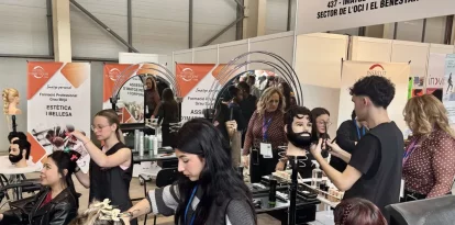 L’estand d’Imatge Personal del Torre Vicens va ser un dels més freqüentats. - JORDI ECHEVARRIA