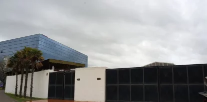 Els últims taxis pirates ‘caçats’ estaven per l’entorn de la discoteca Biloba, al polígon Neoparc. - AMADO FORROLLA