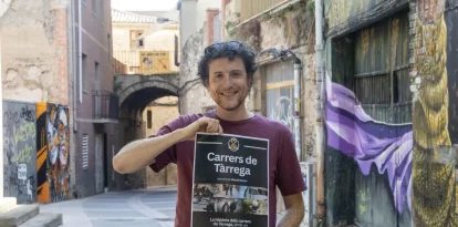 Miquel Ramon va presentar ahir el projecte personal ‘Carrers de Tàrrega’. - LAIA PEDRÓS