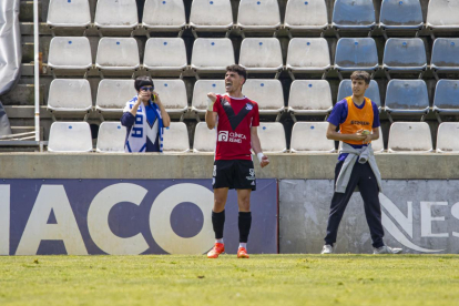 Adri Gené celebra el gol que va donar el triomf a l’Europa a Lleida.