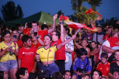 Pantalla gegant a Lleida per veure la final de l'Eurocopa entre Espanya i Anglaterra