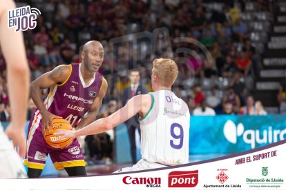 Hasbrouck s'ha acomiadat de l'afició del Barris Nord.