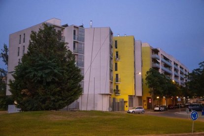 Els 28 pisos que ofereix la Generalitat són a Onze de Setembre. - GERARD HOYAS