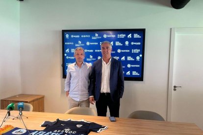 Xavi Bartolo, director esportiu del club, al costat del vicepresident Néstor Gutiérrez. - M.P.P.