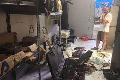 Dissabte la companyia es va trobar tot el local remenat. - SOUND DE SECÀ