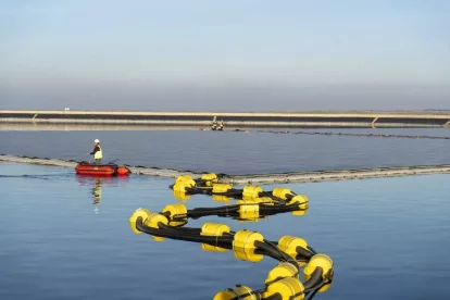 L’empresa porta a terme des de fa uns dies les obres de cablatge del parc solar. - PAU PASCUAL PRAT