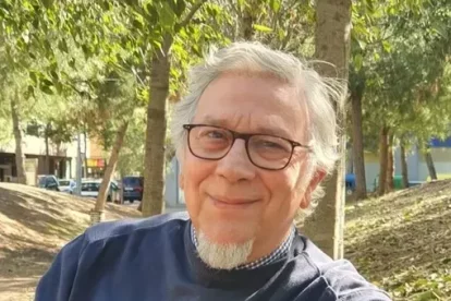 El lleidatà Josep Borrell, autor del poemari ‘Crepuscles’. - EDITORIAL FONOLL