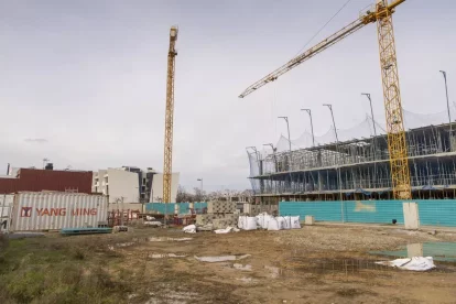 Una de les parcel·les que la Diputació exigeix buidar a Ciutat Jardí. - JORDI ECHEVARRIA