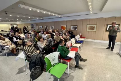 El curs es porta a terme al menjador de l’IRBLleida, al recinte de l’hospital Arnau de Vilanova. - MARC CARBONELL