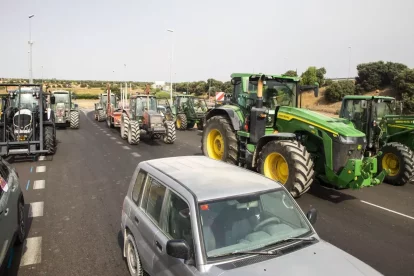 El tall de la carretera va començar a les 17.00 i es va prolongar fins a les 21.00. - LAIA PEDRÓS