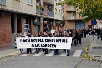 Manifestació a la Bordeta contra els okupes