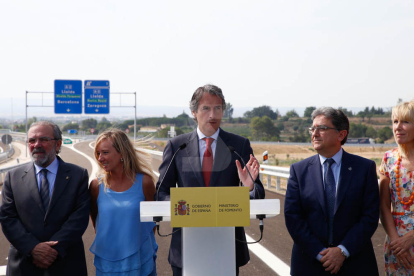 De la Serna inaugura el tram de la capital a Rosselló que “dóna sentit” a l'autovia
