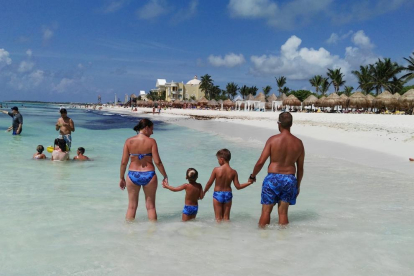 Vacances en família a la Riviera Maya.