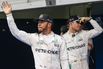 Hamilton li va guanyar ahir la partida al seu company i màxim rival pel títol, Nico Rosberg.