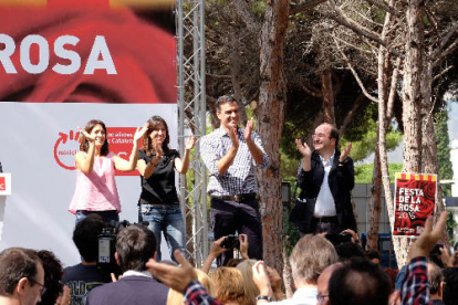 L’alcaldessa de Gavà, Raquel Sánchez, Núria Parlon, Pedro Sánchez i Miquel Iceta, a la Festa de la Rosa del PSC aquest setembre passat.