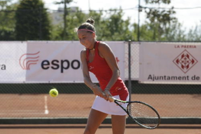 Els vuit equips participants en el torneig es van presentar després de la primera jornada al CT Urgell.