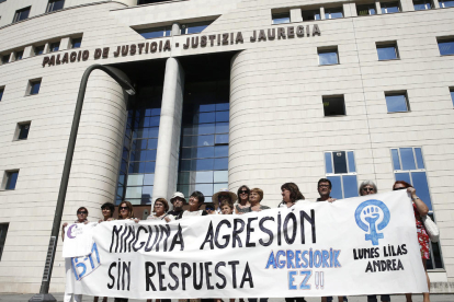 A la imatge, els tribunal de justícia de Navarra.
