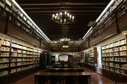 L’emblemàtica biblioteca de l’Institut d’Estudis Ilerdencs, en una imatge de l’abril de l’any passat.
