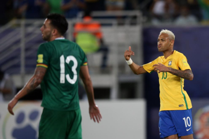 Neymar fa un gest durant el partit de dijous passat davant de Bolívia.
