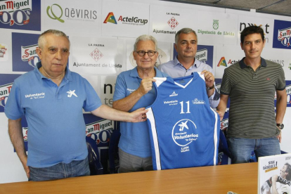 Arqués, Molías, Albert Aliaga i Álvaro Terreros, ahir durant la presentació de l’equip