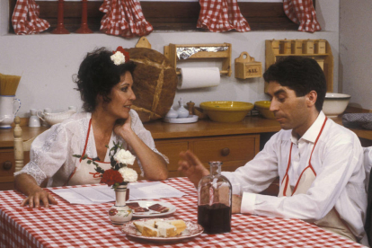 Elena Santonja amb Sabina el 1984.