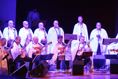 El grup Los Sabandeños, a ritme de bolero a l’Auditori de Lleida