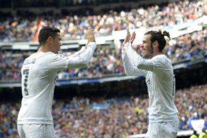 Cristiano Ronaldo, Bale i Sergio Agüero, primers nominats a la Pilota d’Or