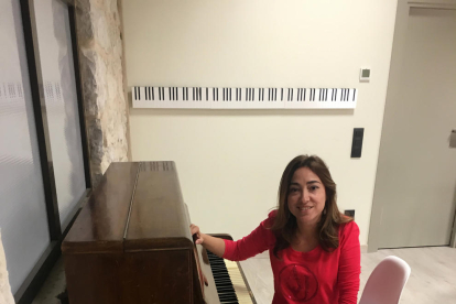 La pianista i compositora Amparo Piñol, directora de l’Institut Musical Comarcal de Fraga.