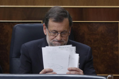 El president del Govern en funcions i candidat del PP, Mariano Rajoy, no va aconseguir ahir ser investit en primera votació.