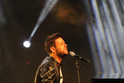 El cantant Pablo López va actuar ahir a la nit a la Llotja de Lleida.