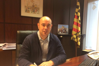 L’alcalde de Balaguer, Jordi Ignasi Vidal, ja va treballar el 12 d’octubre, festa nacional.